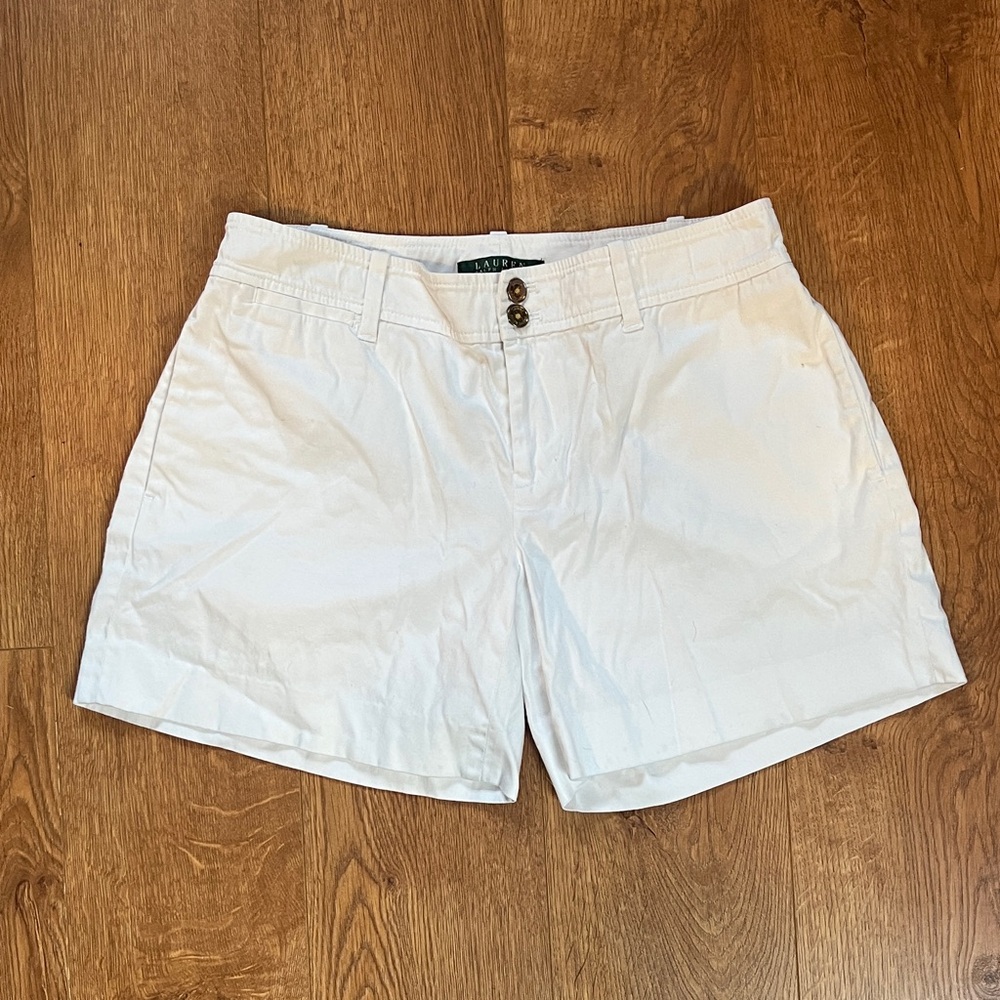 Ralph Lauren Women's White Preppy Shorts 5” Inseam Size 0